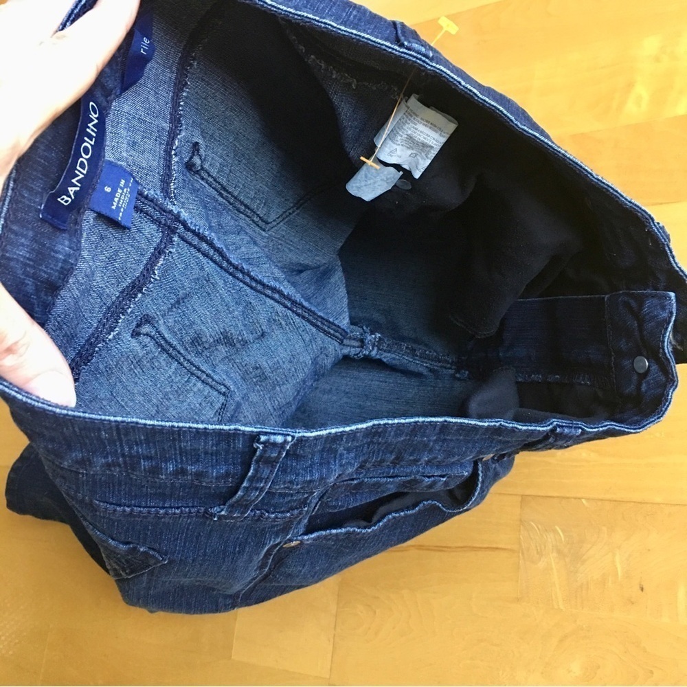 Bandolino Mid Rise Riley Bermuda Jean Shorts, Blue Denim, Size 6 - Picture 5 of 17